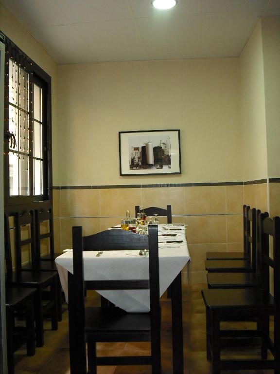 Hostal Carlos I ลาลิเนียเดลากอนเซ็ปซีออน ภายนอก รูปภาพ